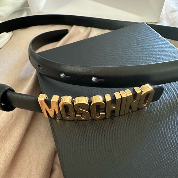 Moschino Black Belt with Gold Logo USED - Picture 3 of 5